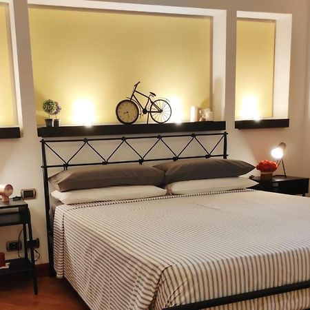 Phoenix House Napoli Esterno foto