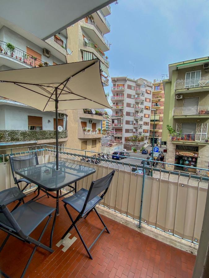 Phoenix House Napoli Esterno foto